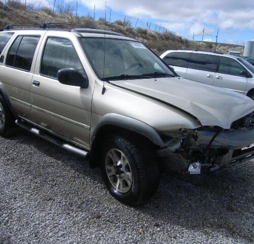 Used 2001 Nissan Pathfinder Chassis Control Module 988204W625