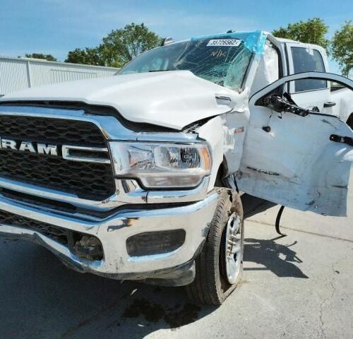 2E8392_1 Used 2021 Dodge Ram 2500 Engine / Motor Control Module 68434940AD