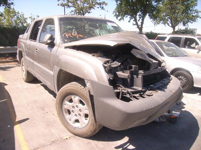 2H6633_1 Used 2002 Chevrolet Avalanche Decklid Tailgate