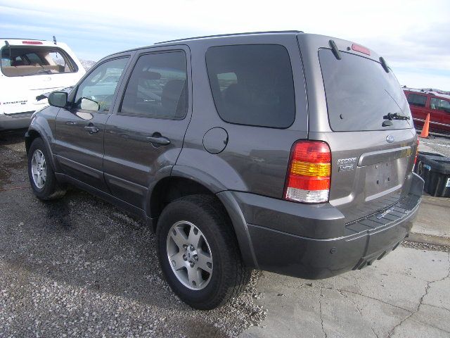 2H6636_0 Used 2005 Ford Escape Side View Mirror RH