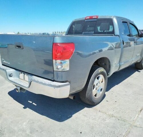 2H8424_1 Used 2007 Toyota Tundra AC Compressor