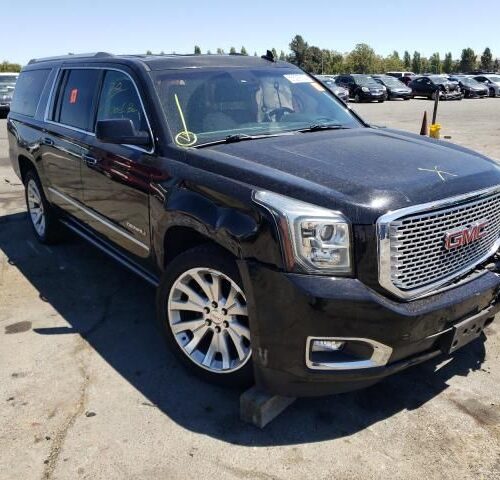 Used 2015 GMC Yukon XL 1500 Navigation / Entertainment Screen