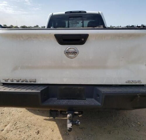 Used 2017 Nissan Titan Interior Rear View Mirror