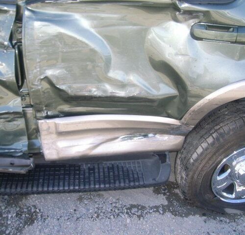 2J6661_10 Used 2002 Ford Explorer Side View Mirror LH