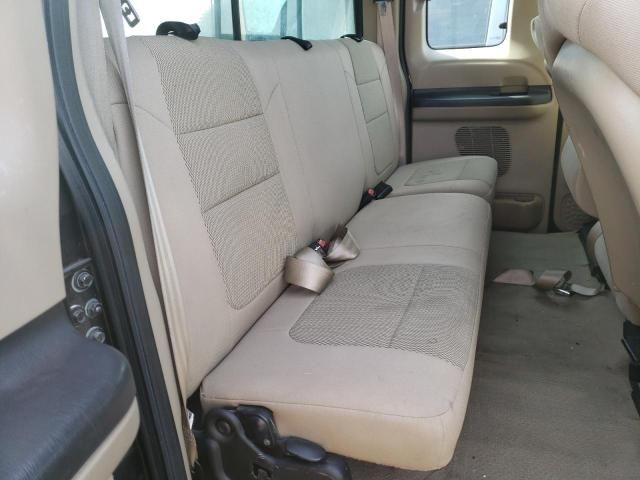 Used 2006 Ford F-250 Super Duty Side View Mirror RH