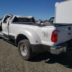 2016 Ford F-350 Super Duty Converter / Inverter / Charger