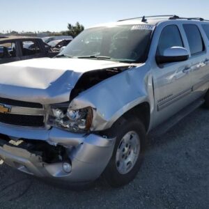 2013 Chevrolet Suburban 1500 Front Lamp RH