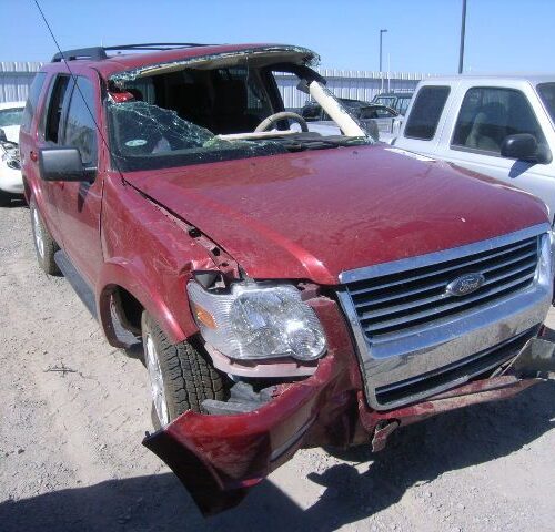2K6667_1 Used 2010 Ford Explorer Spindle Knuckle Front LH