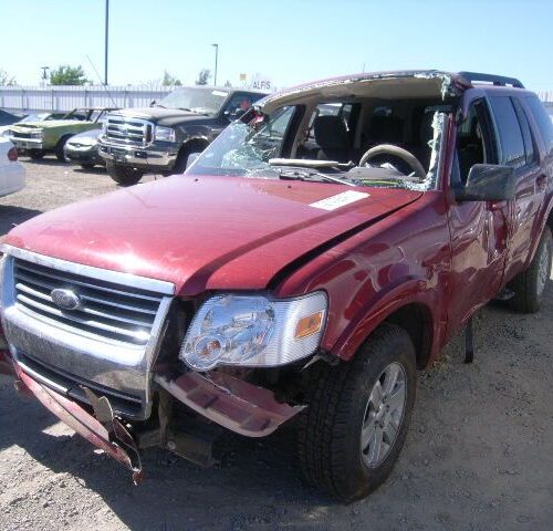 2K6667_2 Used 2010 Ford Explorer Spindle Knuckle Front LH