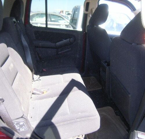 2K6667_6 Used 2010 Ford Explorer Spindle Knuckle Front LH