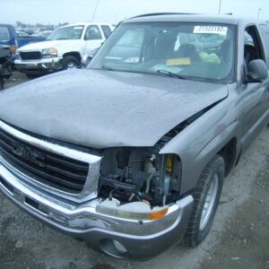 2006 GMC Sierra 1500 Hub LH