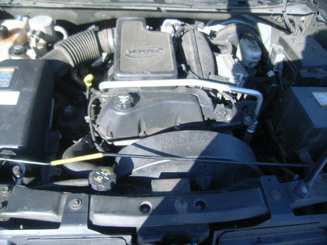 2L6684_7 Used 2003 GMC Envoy Spindle Knuckle Front RH