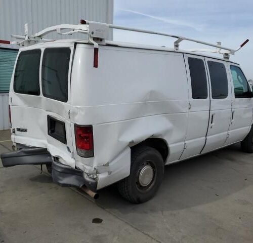 2L8476_7 Used 2003 Ford E-150 Van Fender RH