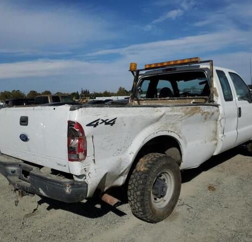 2L8479_5 Used 2003 Ford F-250 Super Duty Emergency Light