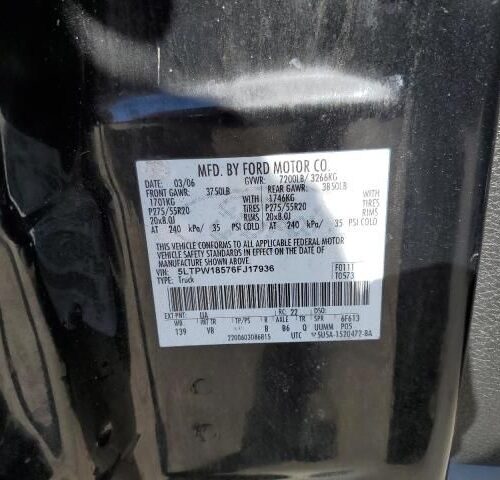 Used 2006 Lincoln Mark LT Tail Lamp LH