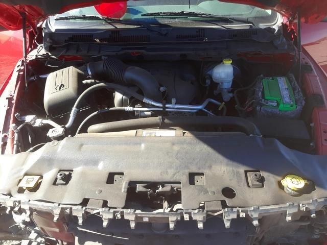 2L8487_10 Used 2015 Dodge Ram 1500 Running Board LH