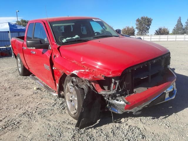 2L8487_4 Used 2015 Dodge Ram 1500 Running Board LH