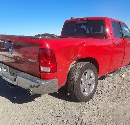 2L8487_8 Used 2015 Dodge Ram 1500 Running Board LH