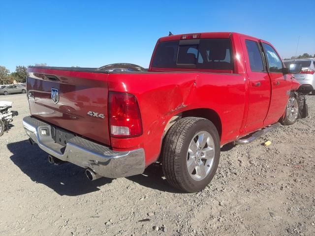 2L8487_8 Used 2015 Dodge Ram 1500 Running Board LH