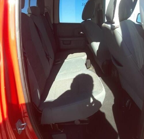 2L8487_9 Used 2015 Dodge Ram 1500 Running Board LH