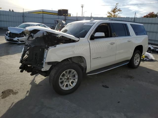 2L8489_0 Used 2018 GMC Yukon XL 1500 Navigation / Entertainment Screen