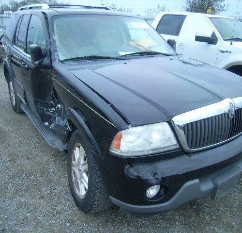 3A6690_1 Used 2004 Lincoln Aviator High Mounted Stop Lamp