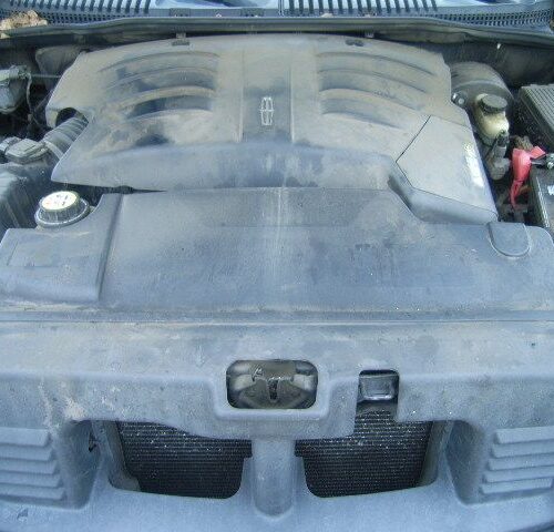 3A6690_7 Used 2004 Lincoln Aviator High Mounted Stop Lamp
