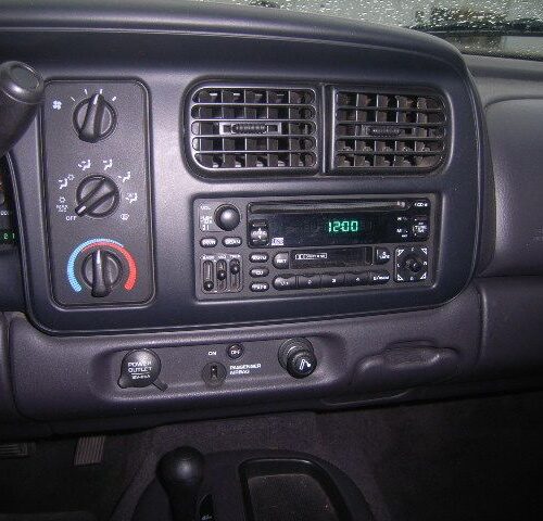 3A6692_9 Used 2000 Dodge Dakota Air Bag RH