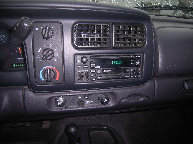 3A6692_9 Used 2000 Dodge Dakota Air Bag RH