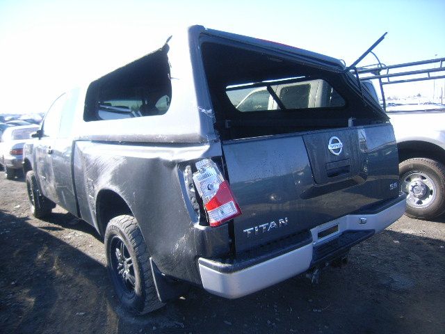3B6708_3 Used 2006 Nissan Titan Engine / Motor Control Module 23710ZH51A