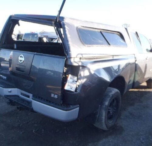 3B6708_4 Used 2006 Nissan Titan Engine / Motor Control Module 23710ZH51A