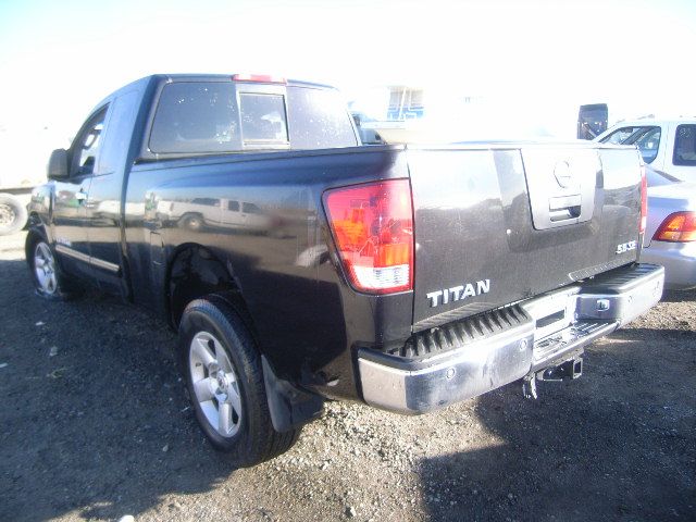 3B6712_0 Used 2006 Nissan Titan Keys / Latches / Locks LH