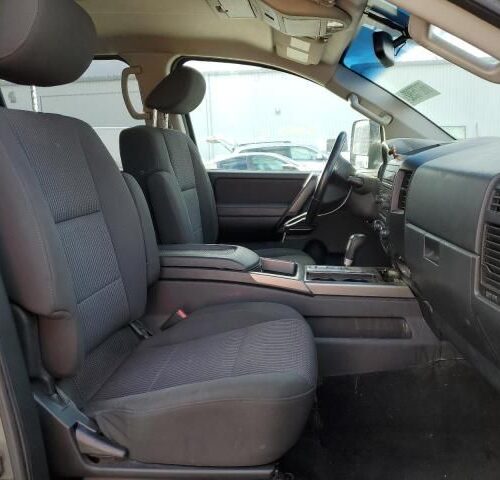 3B8511_9 Used 2012 Nissan Titan Engine Assembly 5.6L