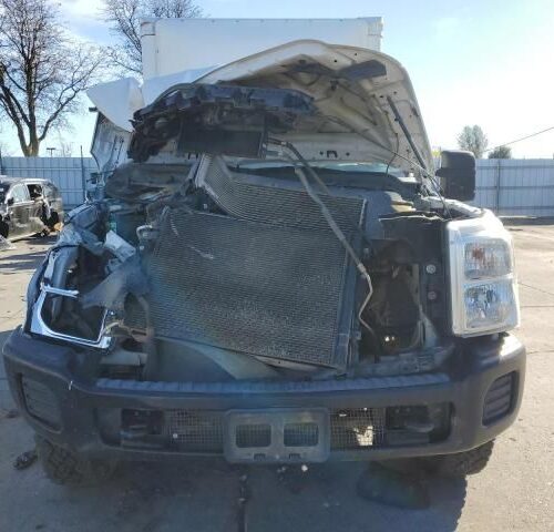 3B8513_1 Used 2015 Ford F-250 Super Duty AC Compressor
