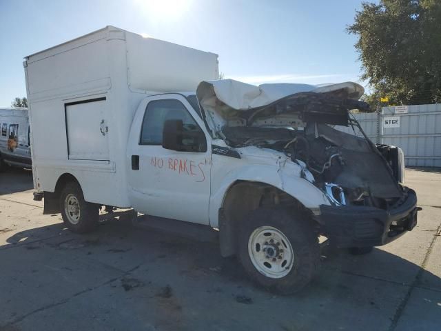 3B8513_12 Used 2015 Ford F-250 Super Duty AC Compressor