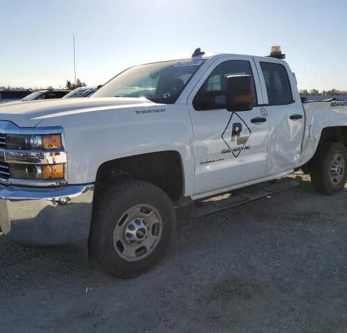 3B8518_0 Used 2017 Chevrolet Silverado 2500 Instrument Face Plate