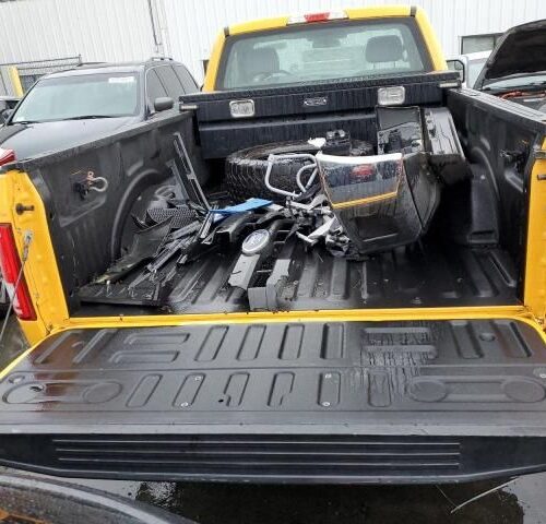 3B8519_6 Used 2017 Ford F-150 Spindle Knuckle Front RH