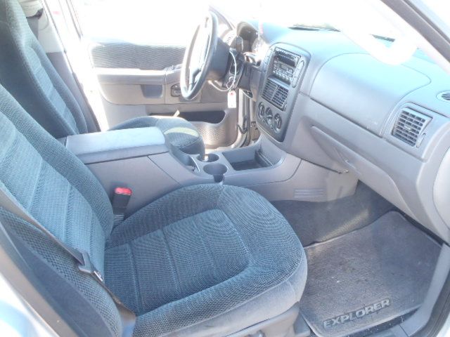 Used 2002 Ford Explorer Spindle Knuckle Front LH
