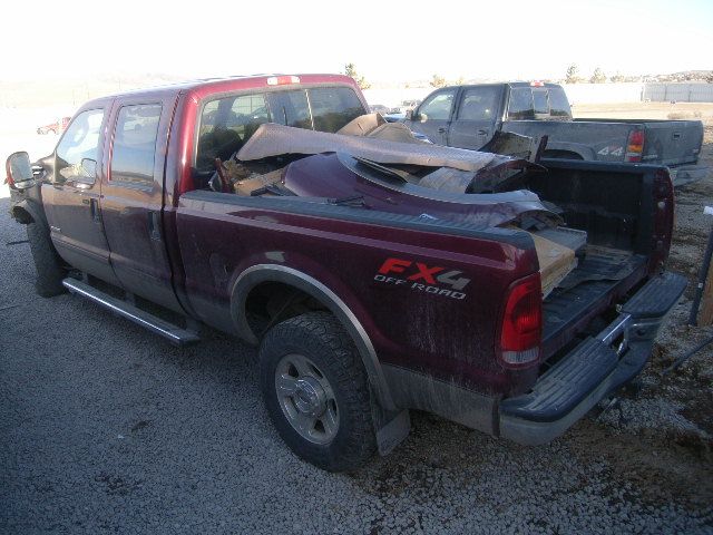 3C6717_3 Used 2005 Ford F-350 Super Duty Gas Pedal