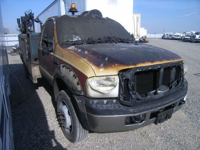 3C6724_1 Used 2007 Ford F-550 Super Duty Spindle Knuckle Front LH