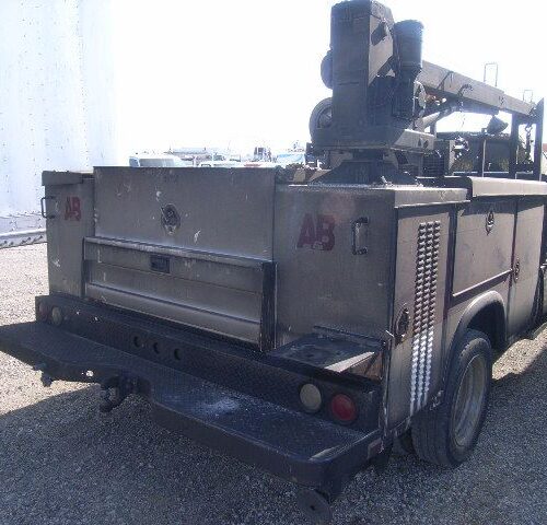 3C6724_4 Used 2007 Ford F-550 Super Duty Spindle Knuckle Front LH