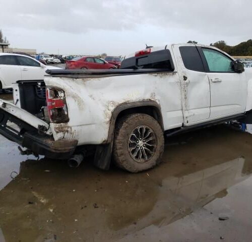 3C8526_11 Used 2021 Chevrolet Colorado Transmission Assembly