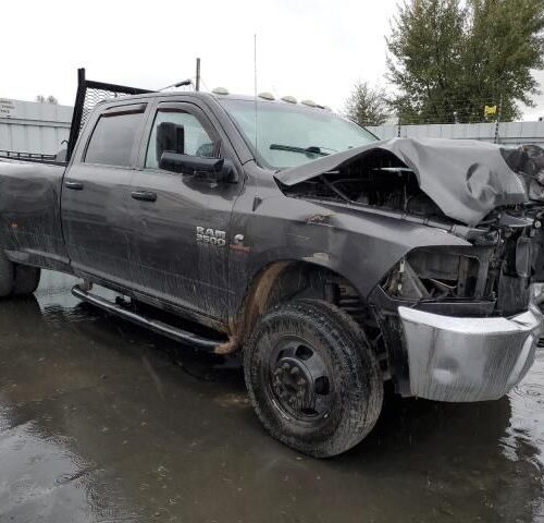 3C8531_12 Used 2015 Dodge Ram 3500 Luggage Rack