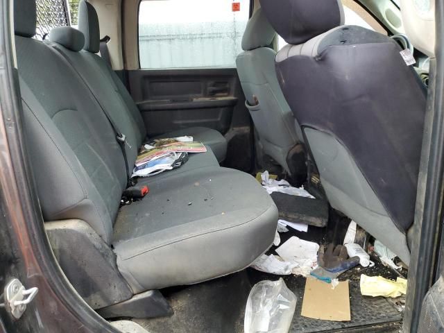 3C8531_4 Used 2015 Dodge Ram 3500 Luggage Rack