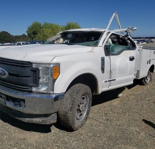 3C8534_0 Used 2017 Ford F-250 Super Duty Engine / Motor Control Module HC3Z5H297A