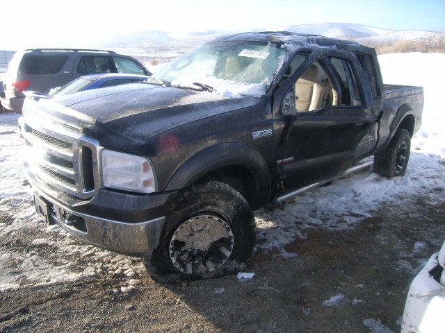 3D6739_0 Used 2006 Ford F-350 Super Duty Drive Shaft Rear