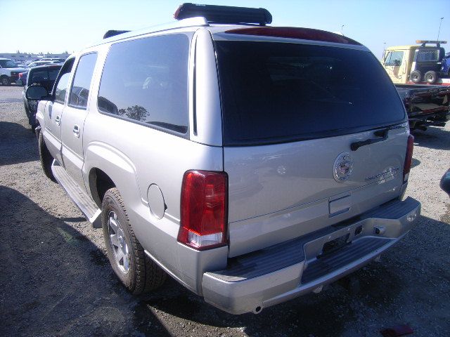 3D6741_0 Used 2004 Cadillac Escalade ESV Steering Wheel