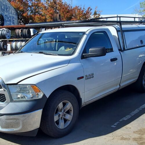 3D8539_2 Used 2016 Dodge Ram 1500 Engine / Motor Control Module 5150767AD