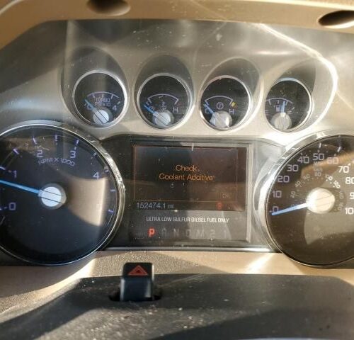 3D8540_1 Used 2011 Ford F-250 Super Duty Cab Clip