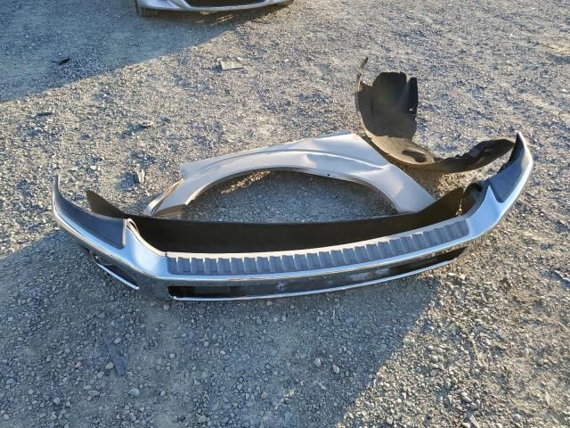 3D8540_10 Used 2011 Ford F-250 Super Duty Cab Clip